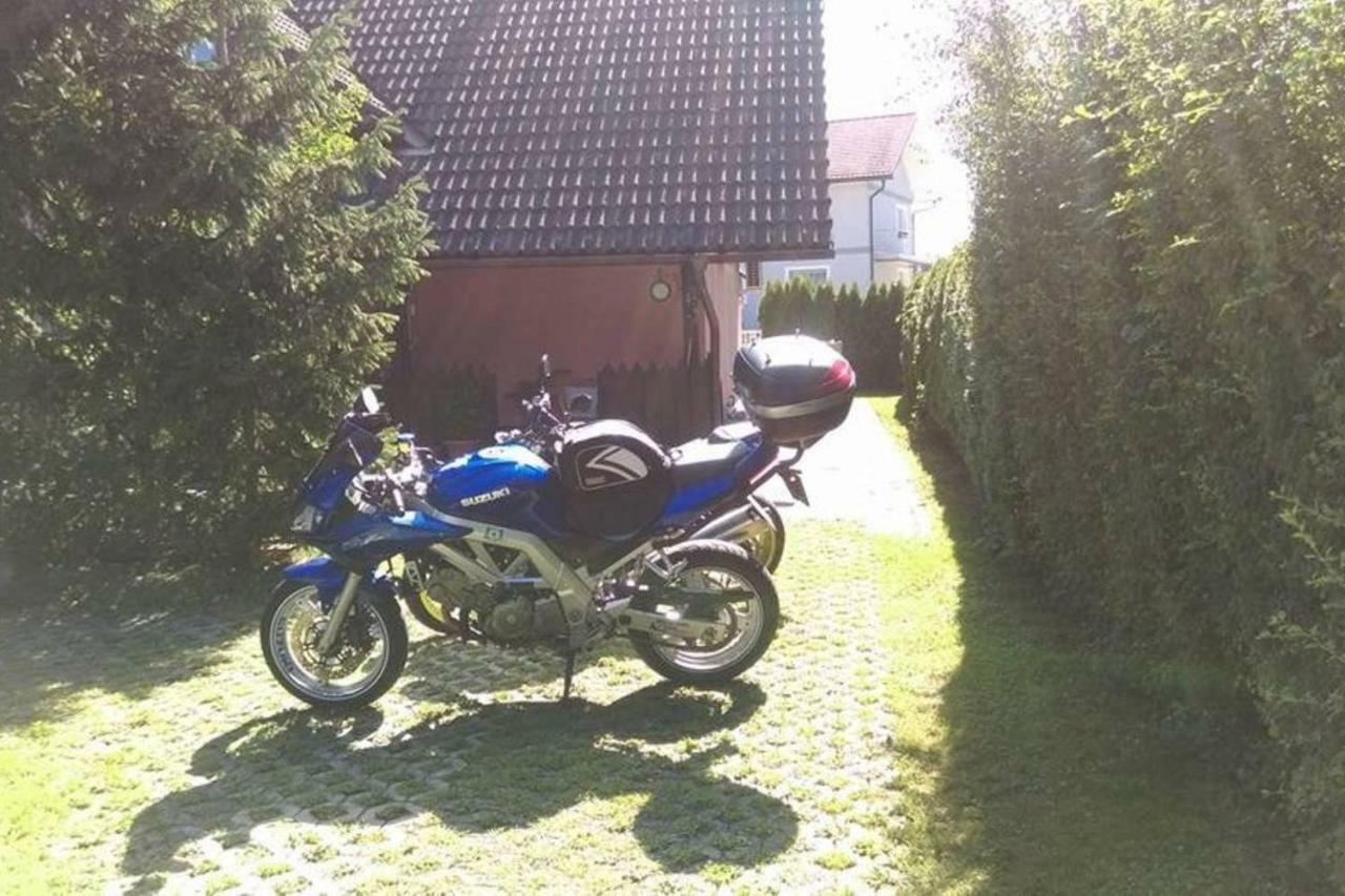 Frenkcottage 5 Km From The Airport- Free Transportation Šenčur Exterior foto